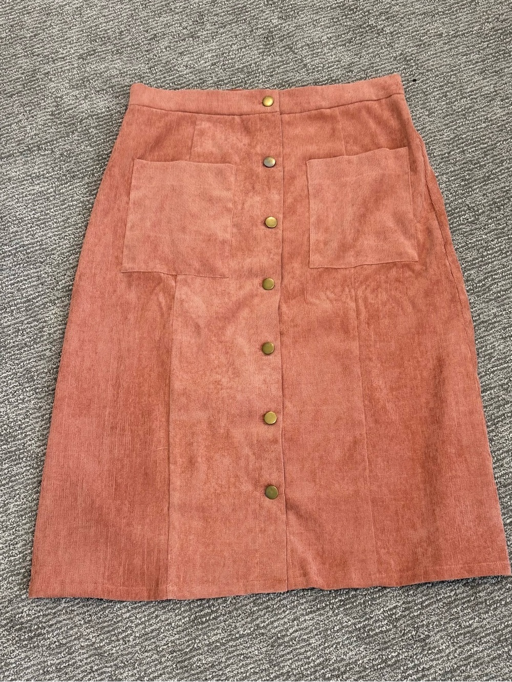 Button-Front Midi Crushed Corduroy Skirt in Coral